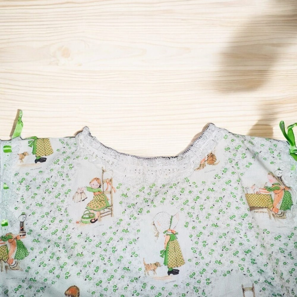 Vintage HOLLY HOBBIE Handmade Girls Dress~Gown Short Sleeve Fabric Lace - Picture 3 of 4